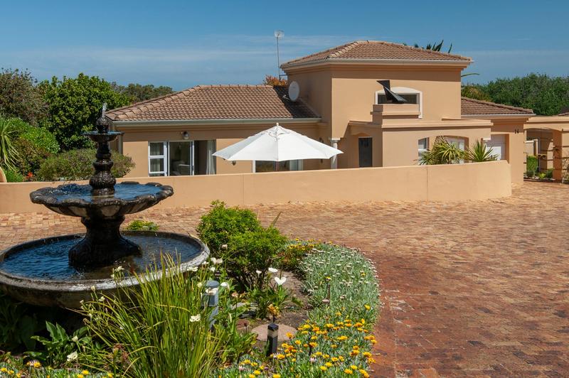 2 Bedroom Property for Sale in Onrus Western Cape